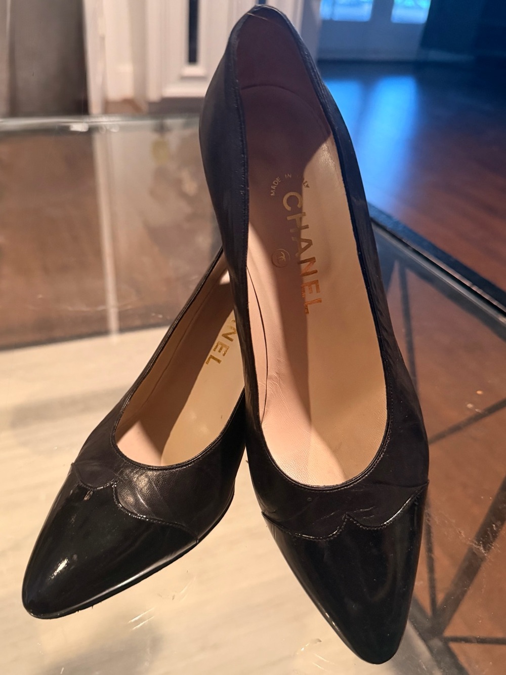 CHANEL Black Patent and Leather Pointed Toe Pumps